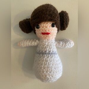 Handmade Crochet Princess Leia (Star Wars)